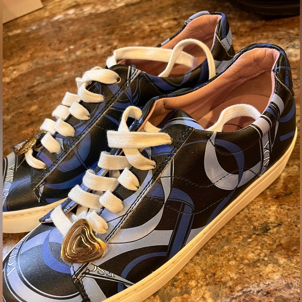 Designer Blue Patterned sneakers